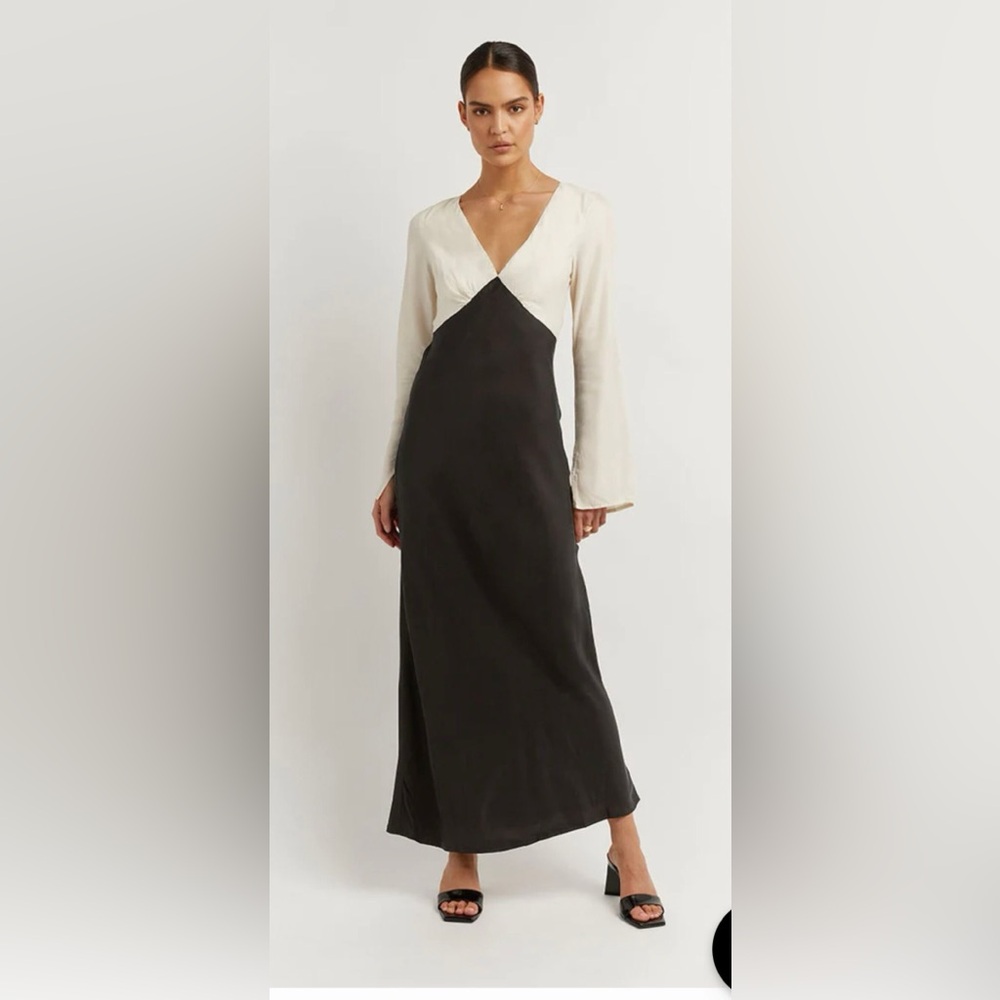 DISSH Seren Two Toned Black and White Dress